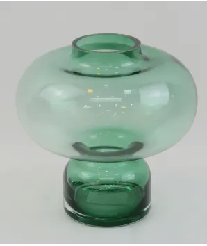 florero mediano cristal verde estilo ovnia 22x20 cm
