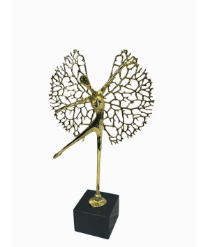escultura dorada y negro dama en metal 34*20 cm