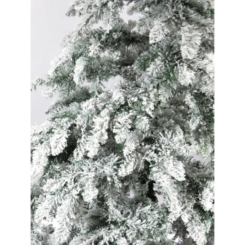 Arbol  super nnow nevado 2.40 cmts fino